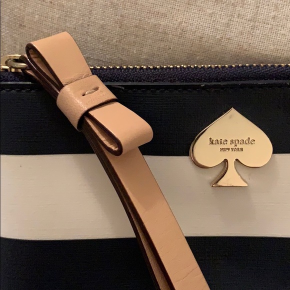 Kate Spade Striped Navy and White Wristlet - Picture 3 of 3